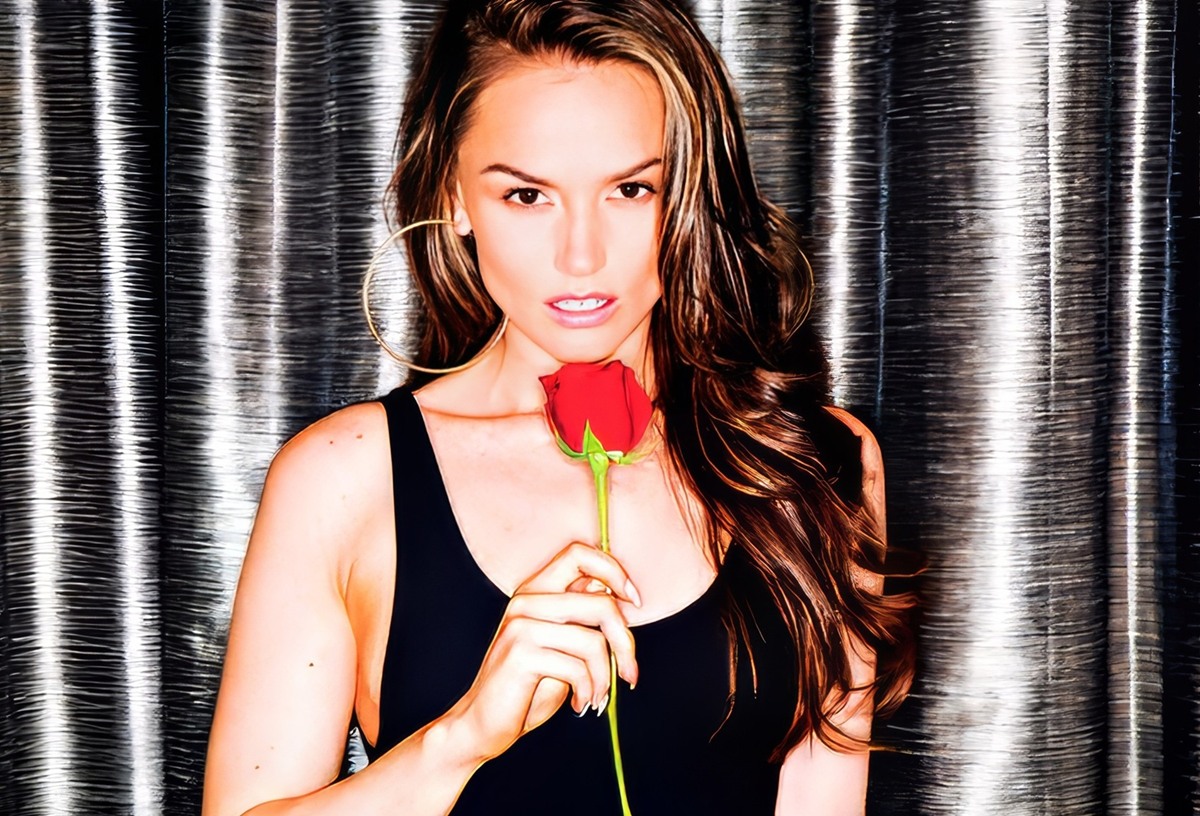 Tori Black at 30 Years Old: Hey Babe Missed My Flight (BlackedRaw, 2018) Black Bodysuitswim Lingerie MILF All Natural