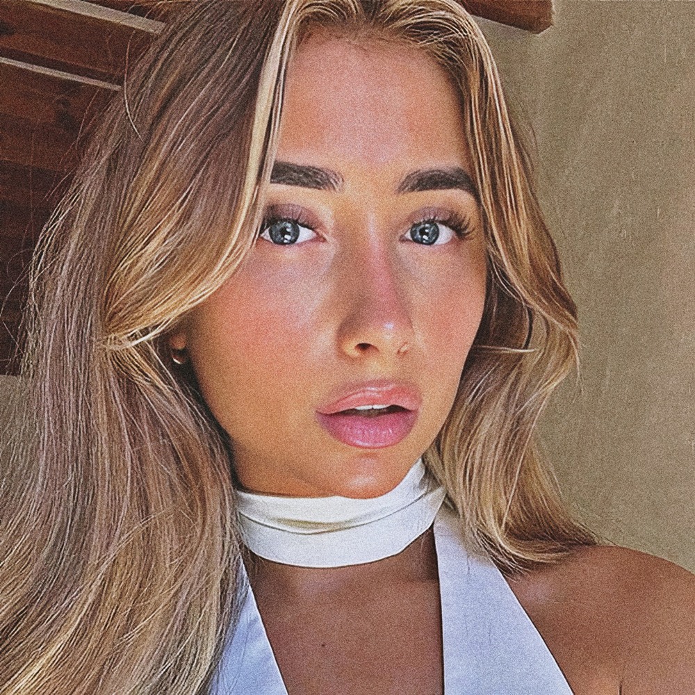 Lily Phillips at 23 Years Old: New Starlet Nubile Natural Slender Booty Blonde (2025)