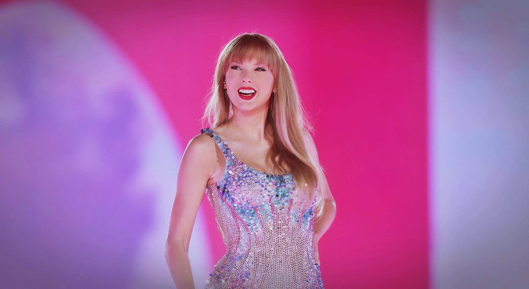 Taylor Swift Erotic Outfis Blonde Natural Slender MILF Photo Collection 2014-2024