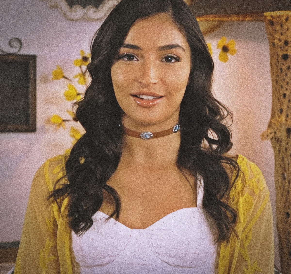 Emily Willis at 21 Years Old: Bombshell of the Month Emily Willis is our November Bombshell of the Month (2020) Porn and Tragedy