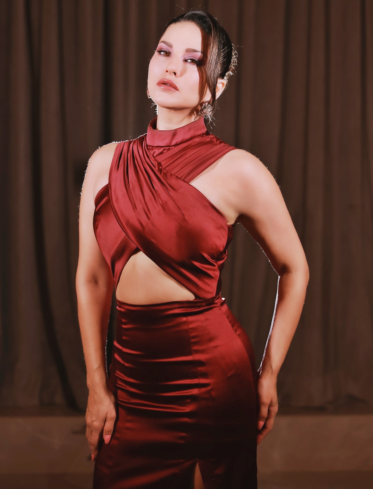 Sunny Leone at 45 Years Old as Brunette Busty MILF Fashionista Centerfold and Retired Pornstar (2026)